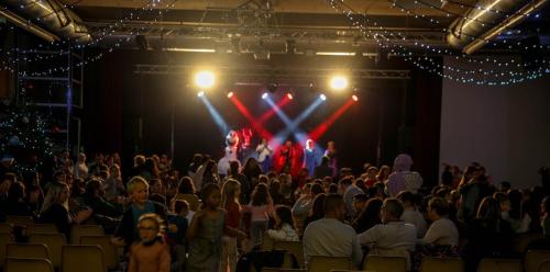 Arbre de Noël du Dimanche 11 décembre 2022."Le Show des Z'enfants"