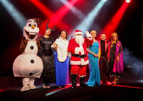 Arbre de Noël du Dimanche 11 décembre 2022."Le Show des Z'enfants"